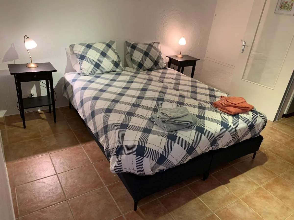 Maison Castellane Chambre D'Hotes B&B