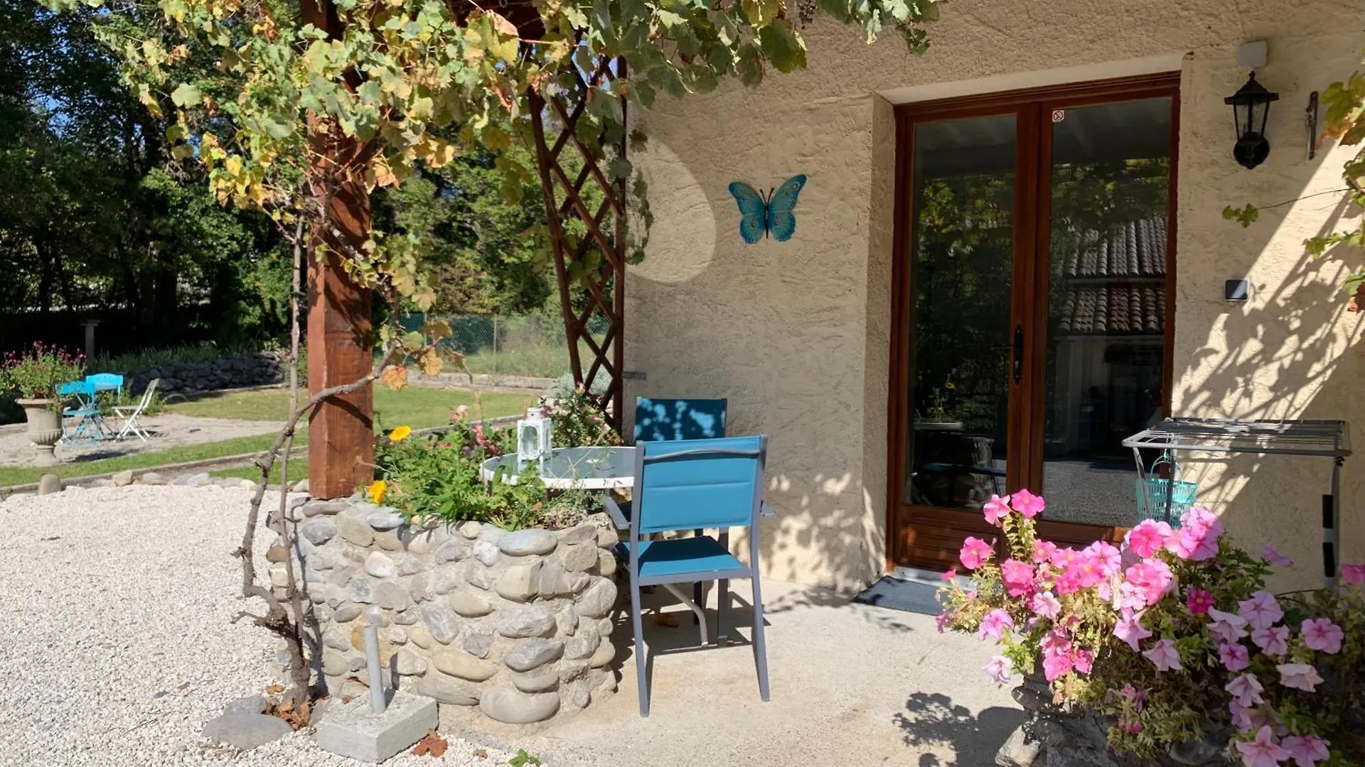 Maison Castellane Chambre D'Hotes B&B فندق مبيت وإفطار