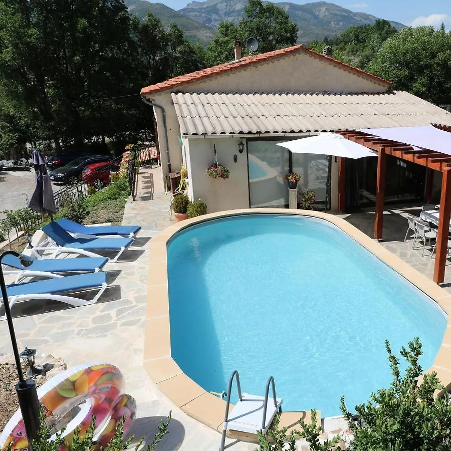 Maison Castellane Chambre D'Hotes B&B