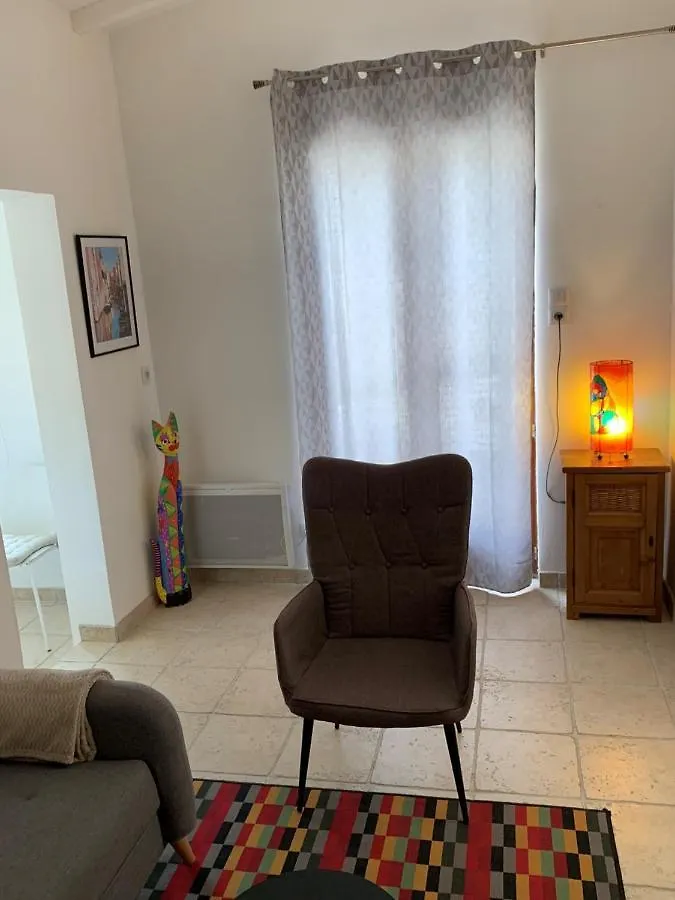 Maison Castellane Chambre D'Hotes B&B Bed & Breakfast