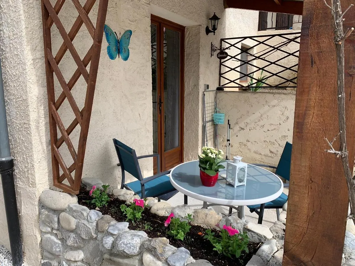Maison Castellane Chambre D'Hotes B&B