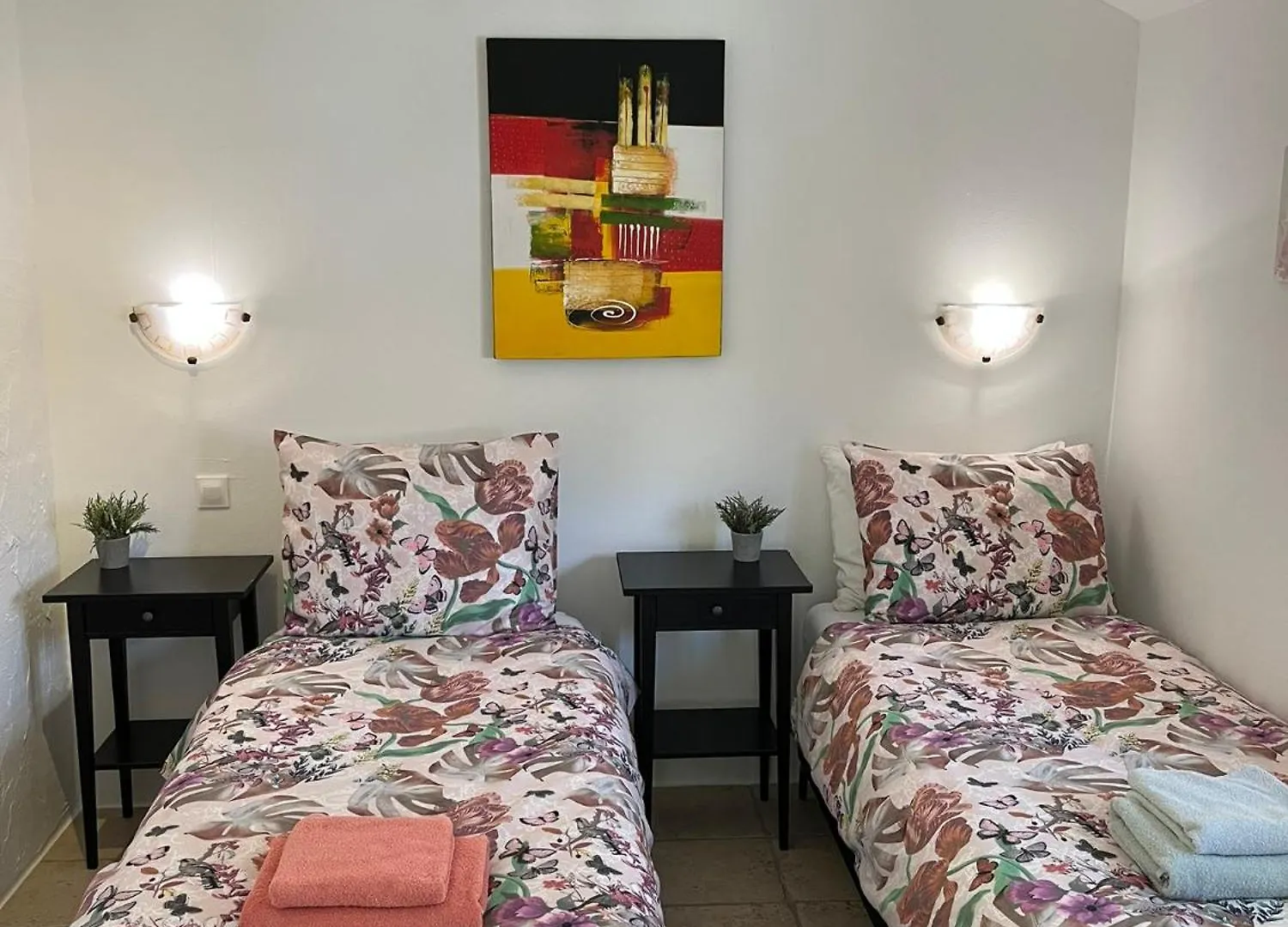 Maison Castellane Chambre D'Hotes B&B